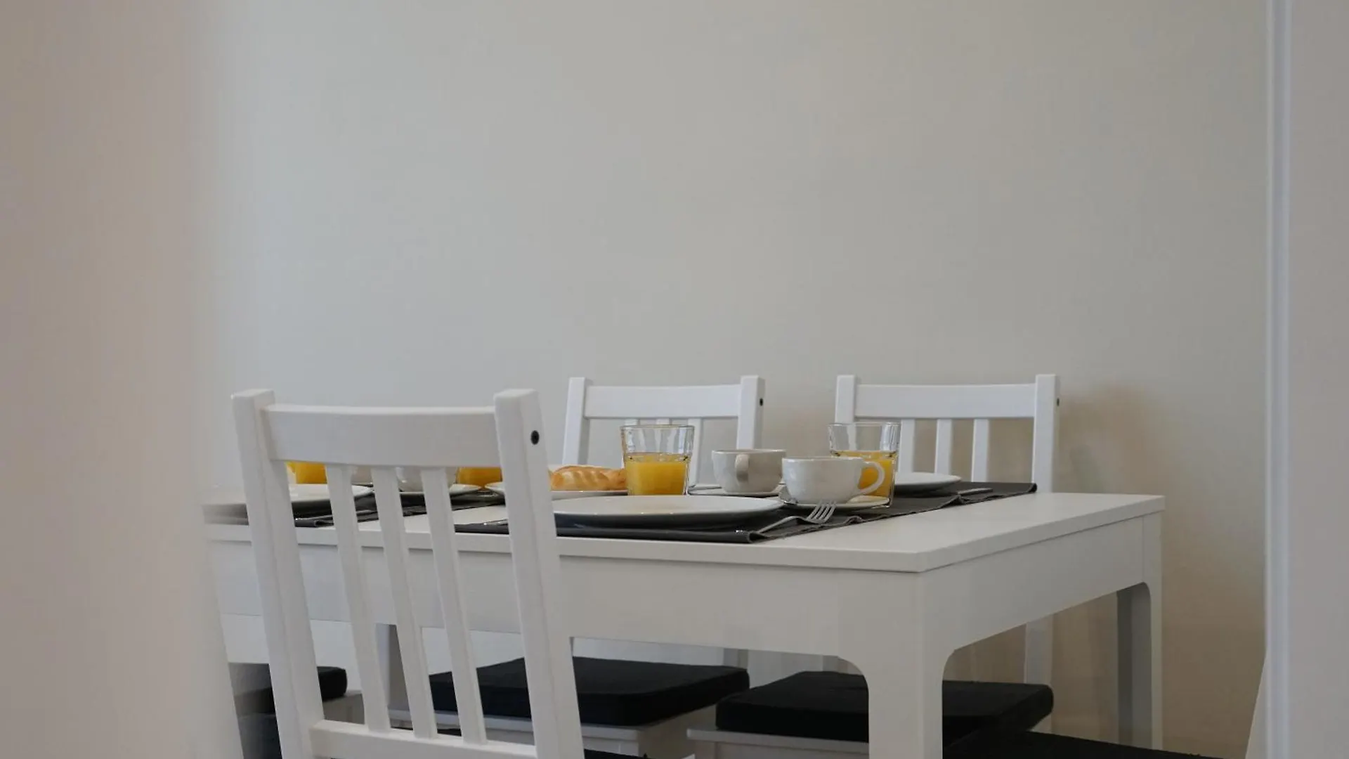 Rius33 - Apartamento Al Lado De Las Fuentes De Montjuic Barcelona 0*,