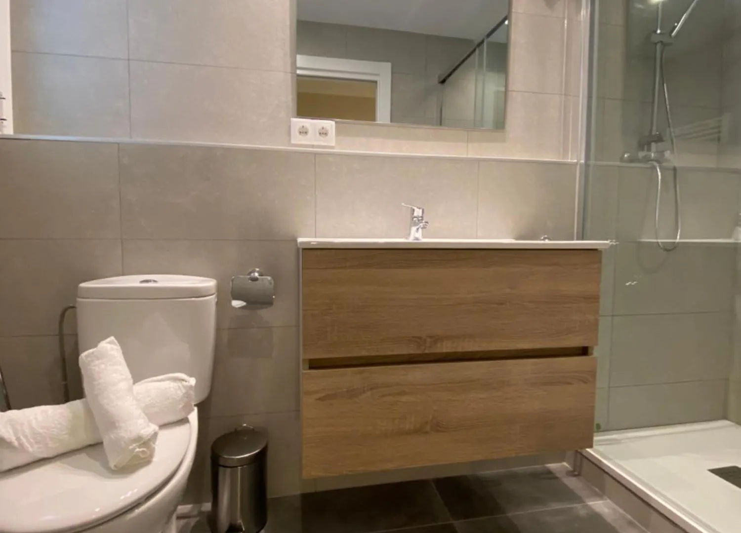 Rius33 - Apartamento Al Lado De Las Fuentes De Montjuic Barcelona
